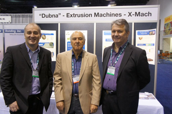 SVC TechCon 2013. Российская компания Экструзионные машины продемонстрировала в США свою новую разработку - НЭК магнетрон, презентация состоялась на выставке и технической конференции Surface Vacuum Coaters-2013